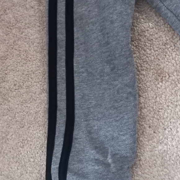 Adidas zip up hoodie boys - Picture 5 of 6